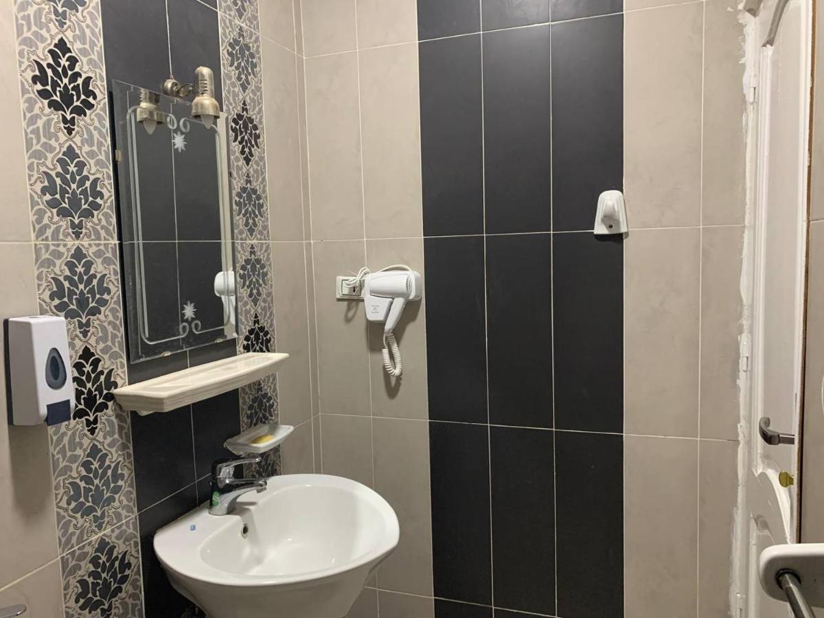 Capo Pyramid Hotel Kafret el-Gabal Kültér fotó